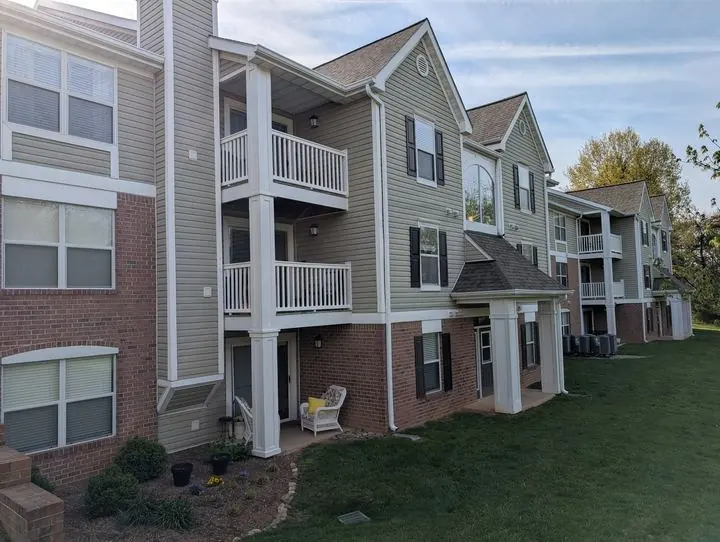 Sunscape Apartments Exterior Repairs - photo 9