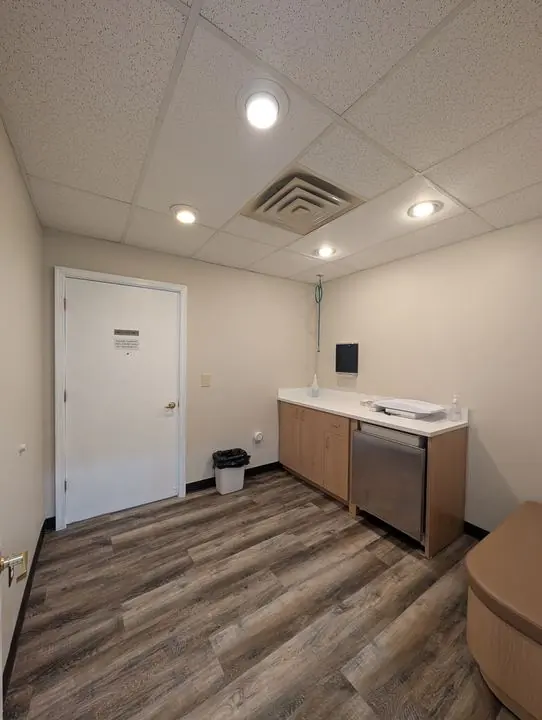 Verona Animal Hospital Renovation - photo 11